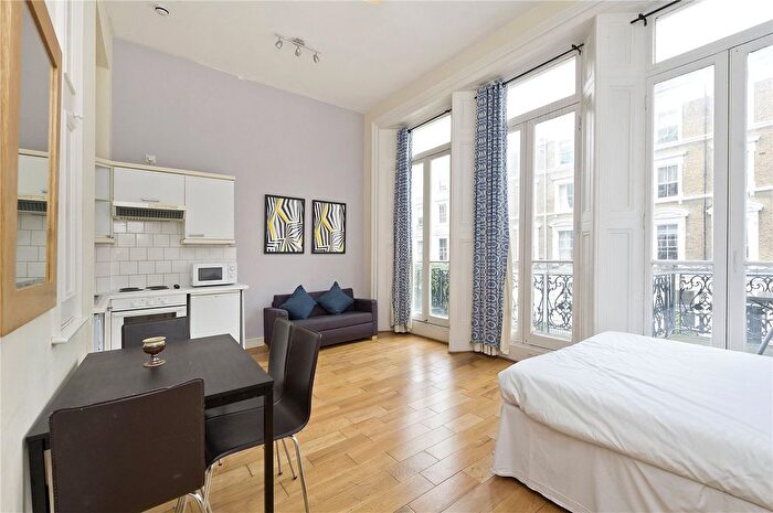 Studio To Rent In Collingham Place, London, SW5