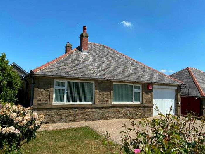 2 Bedroom Bungalow For Sale In Slaithwaite Road, Meltham, HD9