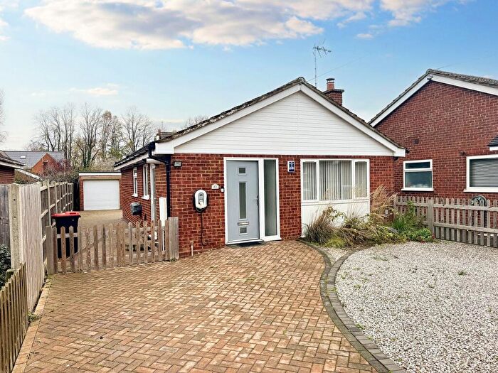 2 Bedroom Detached Bungalow For Sale In Elm Grove, Woburn Sands, MK17