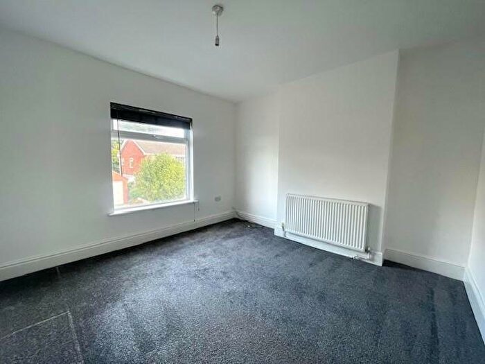 2 Bedroom End Of Terrace House For Sale In Barker Street, Huthwaite, NG17