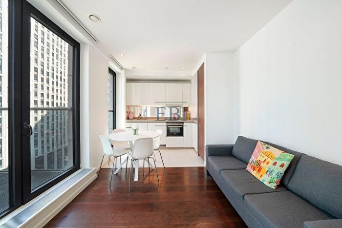 1 Bedroom Flat For Sale In , Baltimore Wharf, Canary Wharf, London, E14