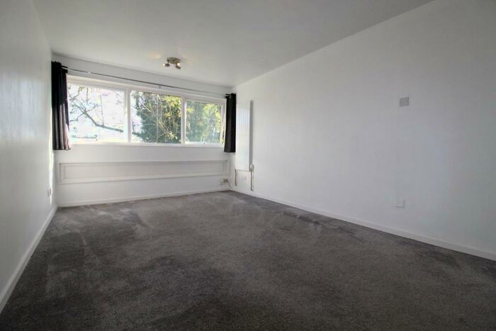 1 Bedroom Apartment To Rent In Crib Street, Ware, Herts, SG12