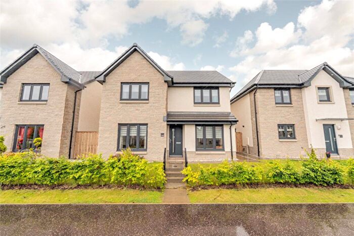4 Bedroom Detached House For Sale In Greendykes Way, Blindwells, Prestonpans, EH32