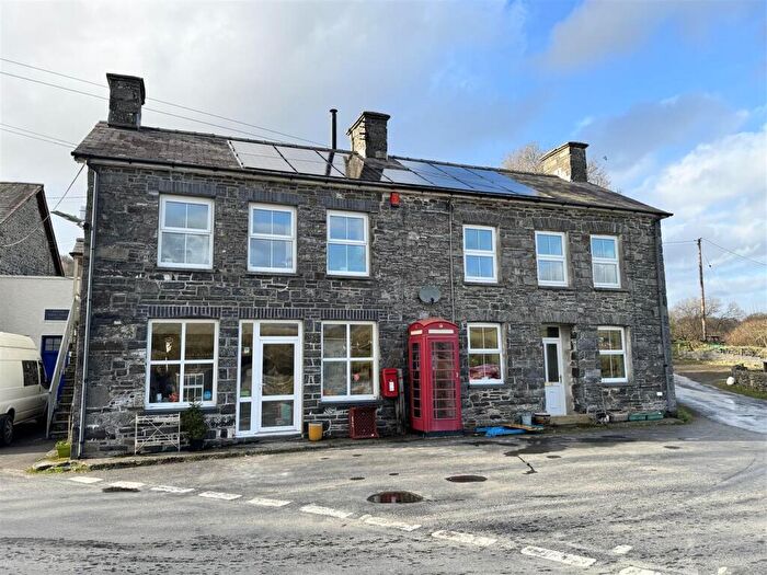 5 Bedroom Smallholding For Sale In Llanfair Clydogau, Lampeter, SA48