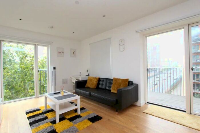 1 Bedroom Flat To Rent In , Lumire Building, Maud Street, London, E16