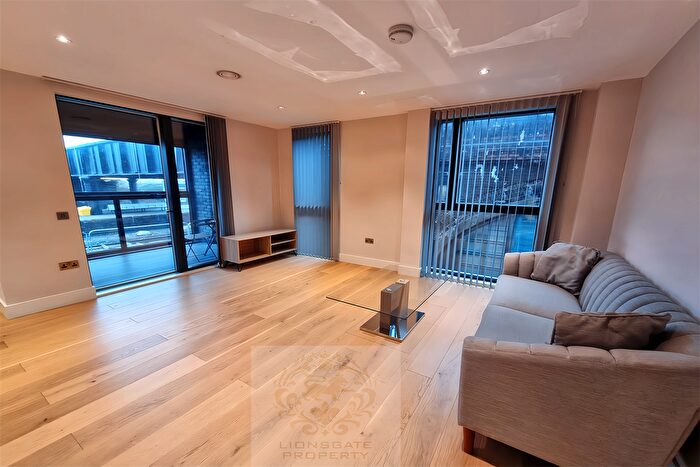 2 Bedroom Flat To Rent In Ascalon Street, London, SW8