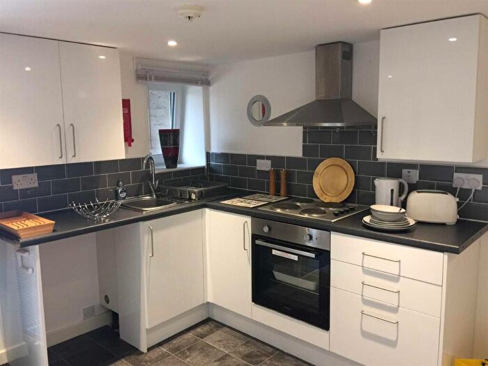 1 Bedroom Flat To Rent In Austhorpe Road, Leeds, LS15