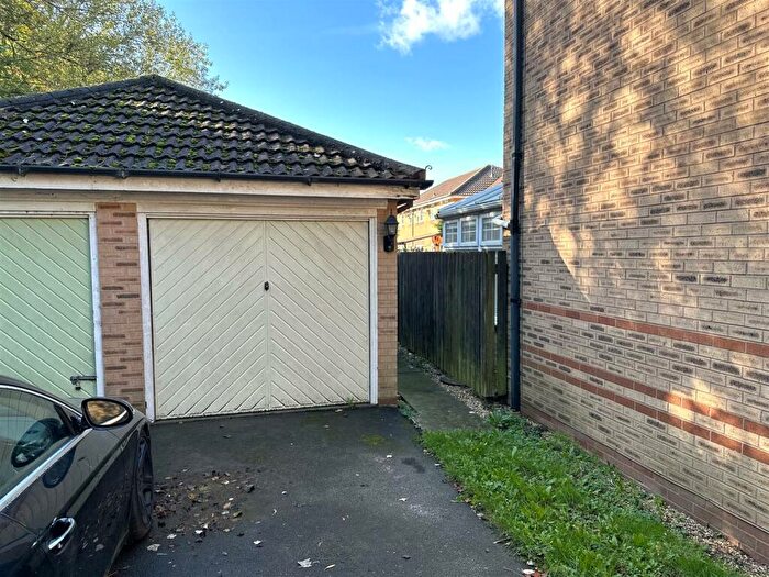2 Bedroom End Of Terrace House To Rent In Southfield, Balderton, NG24