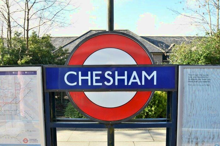 2 Bedroom Apartment For Sale In Town Bridge Court, Chesham, Buckinghamshire, HP5