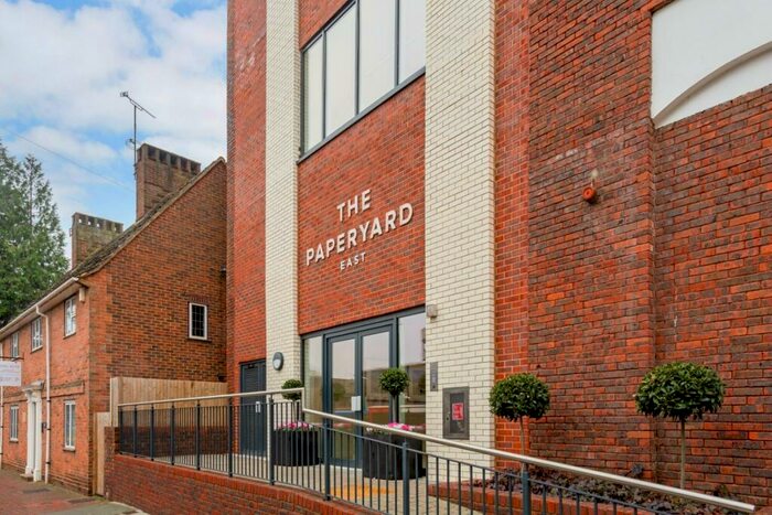 Flat To Rent In Worthing Road Horsham, RH12