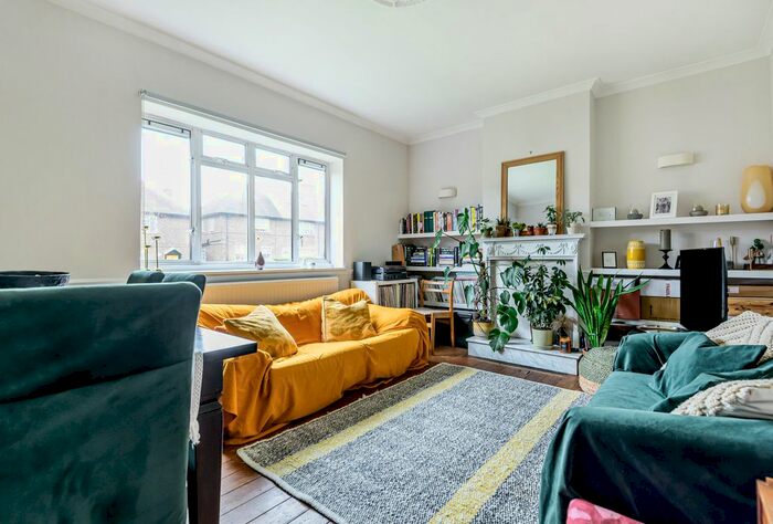 1 Bedroom Property To Rent In Dover House Road, Putney, London, SW15