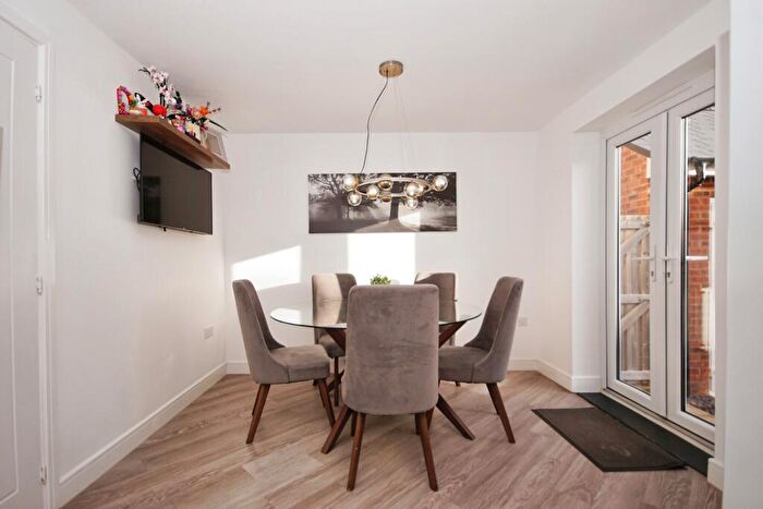 4 Bedroom Detached House For Sale In Thomas Snead Road, Scholars Chase, Bristol, BS16