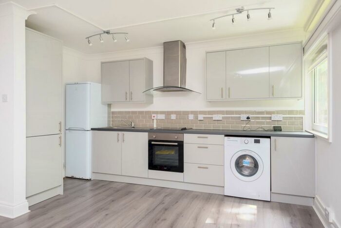 2 Bedroom Apartment To Rent In Chaucer Court, Canterbury, CT1