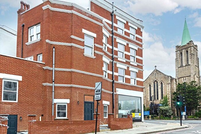 2 Bedroom Flat To Rent In Finchley Road, Hampstead, NW3