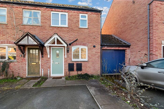 2 Bedroom Semi Detached House For Sale In Oakland Close, Upton-Upon-Severn, Worcester, Worcestershire, WR8