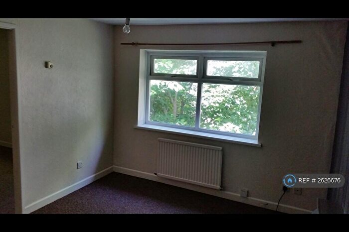1 Bedroom Flat To Rent In Wheatley Lane, Halifax, HX3