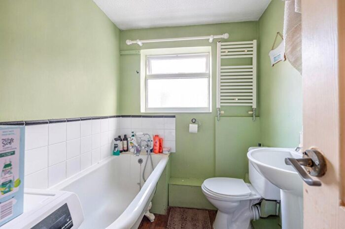 2 Bedroom Terraced House For Sale In Bakers Road, Norwich, NR3