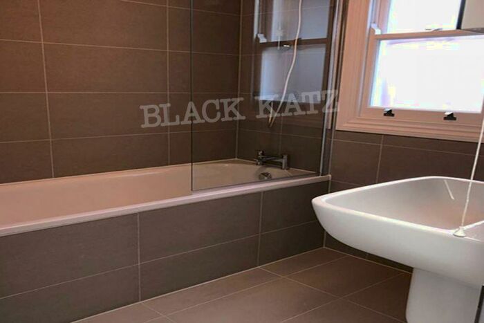 5 Bedroom Flat To Rent In Harberton Road, N19