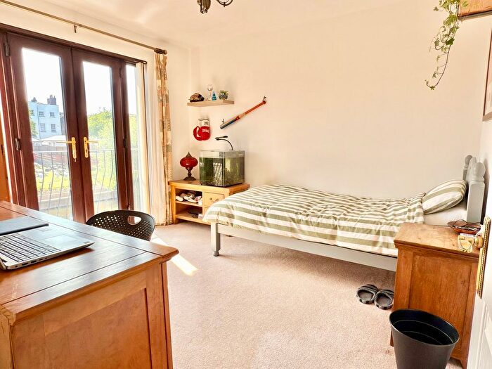 3 Bedroom Terraced House For Sale In King Johns Court, Tewkesbury, GL20