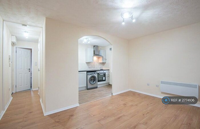 1 Bedroom Flat To Rent In County Court Road, King's Lynn, PE30
