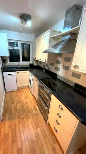 1 Bedroom End Of Terrace House To Rent In Dacre Close, Greenford, UB6
