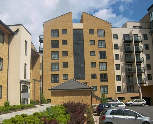 1 Bedroom Apartment To Rent In Woking, GU21