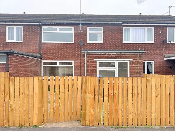 3 Bedroom Terraced House To Rent In Honister Square, Crook, DL15