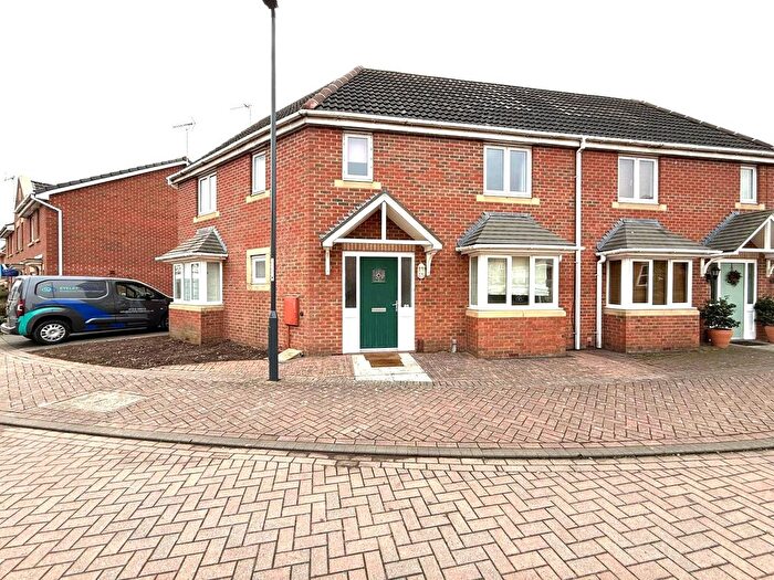 4 Bedroom Semi-Detached House To Rent In Pacific Way, Derby, DE24