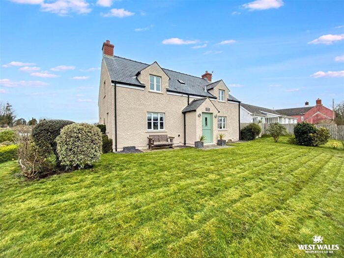 4 Bedroom Detached House For Sale In Lawrenny, Kilgetty, SA68