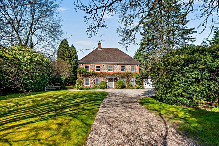 5 Bedroom House For Sale In Bethesda Street, Upper Basildon, Reading, RG8