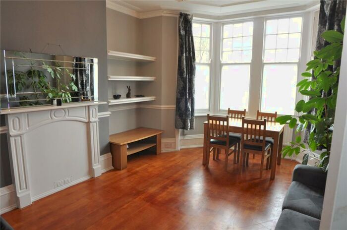 1 Bedroom Apartment To Rent In Oakfield Road, Southgate, London, N14