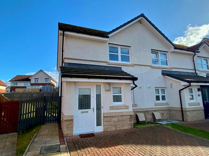2 Bedroom End Of Terrace House To Rent In Clare Crescent, Larkhall, ML9