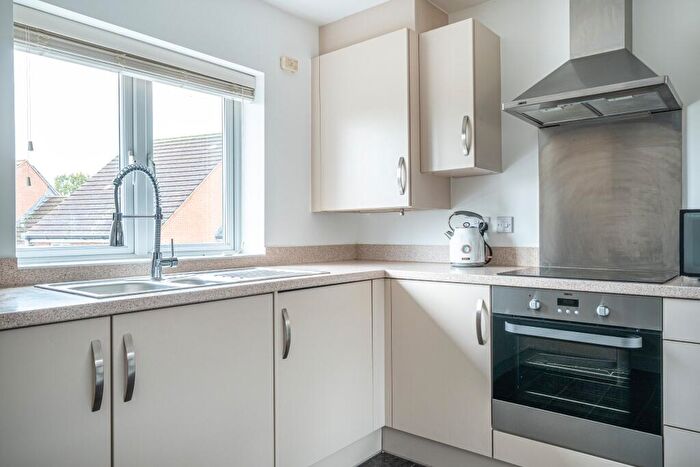 2 Bedroom Coach House For Sale In Masham Walk, Andover, SP11