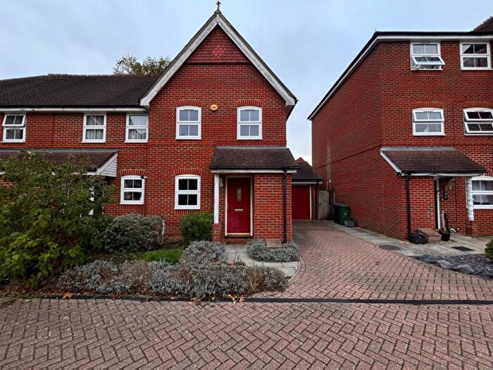 3 Bedroom Semi Detached House To Rent In Regents Mews, Horley, RH6