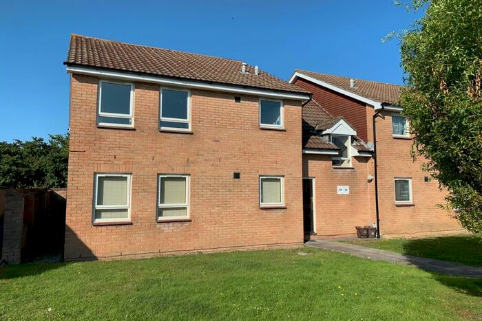 Studio To Rent In Tuckmill, Clevedon, Avon, BS21