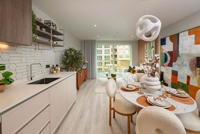 1 Bedroom Apartment For Sale In Kidbrooke Village Sales & Marketing Suite, Pegler Square, London, SE3