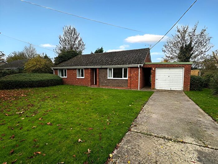 3 Bedroom Detached Bungalow To Rent In The Street, Herringswell, Suffolk, IP28