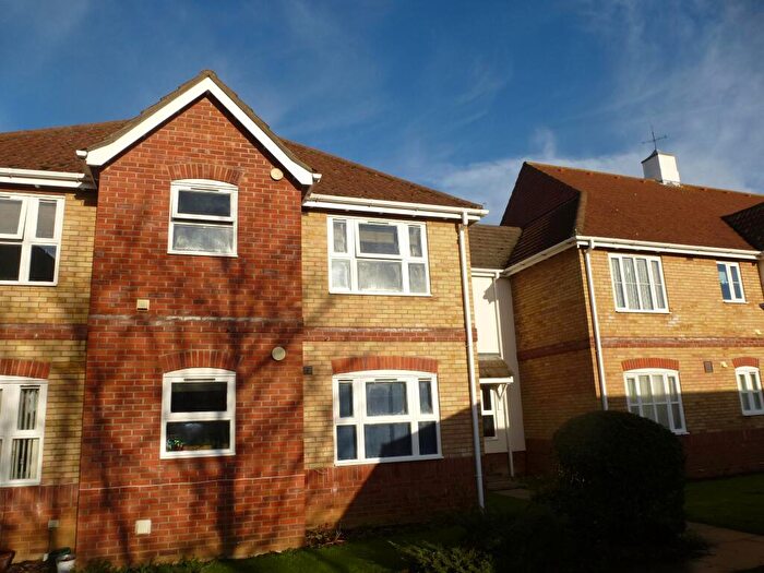 1 Bedroom Flat To Rent In Hussars Court, March, PE15