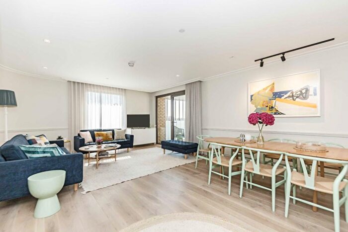 2 Bedroom Flat To Rent In Crisp Road, Hammersmith, W6