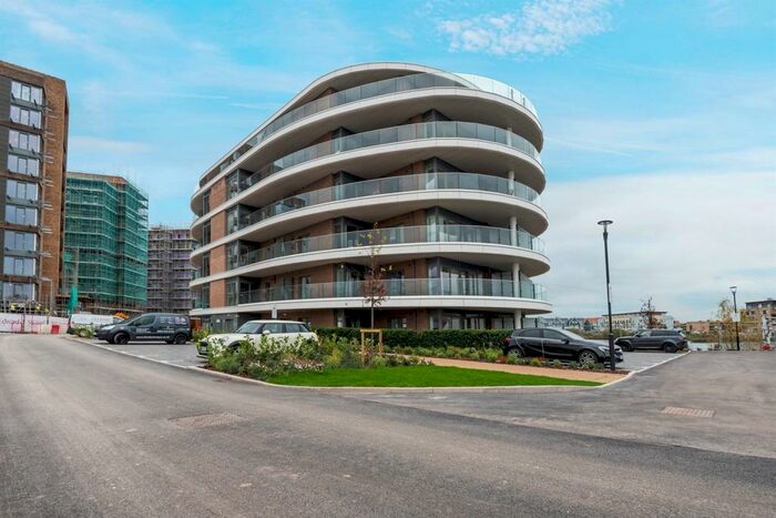 2 Bedroom Apartment To Rent In Flagstaff Road, Reading, RG2