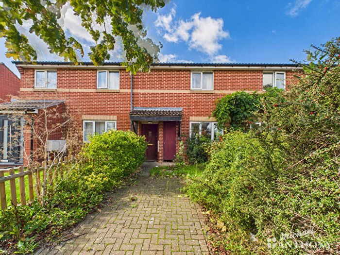 2 Bedroom Terraced House For Sale In Bracken Way, Aylesbury, Buckinghamshire, HP21