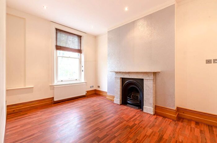 1 Bedroom Land For Sale In Culverden Road, Balham, London, SW12