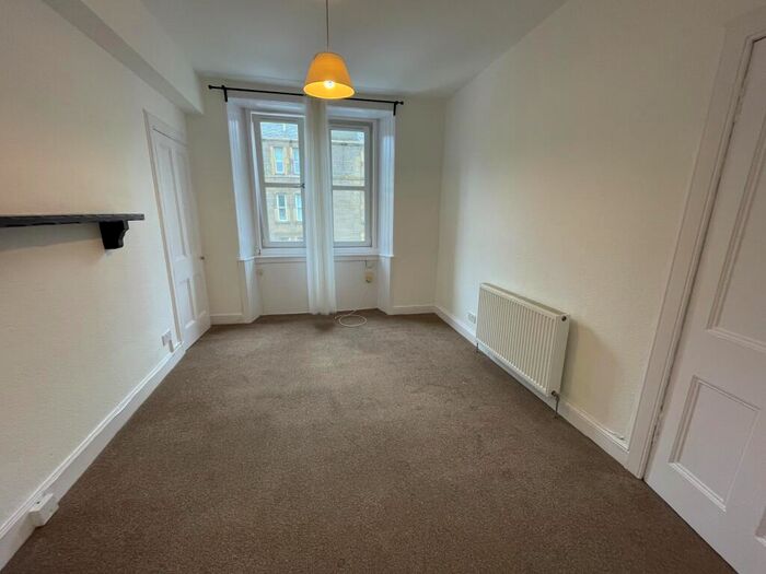 1 Bedroom Flat To Rent In Wardlaw Place, Edinburgh, EH11