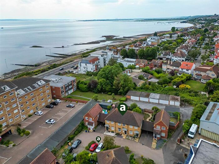 2 Bedroom Terraced House For Sale In Grosvenor Mews, Westcliff-On-Sea, SS0