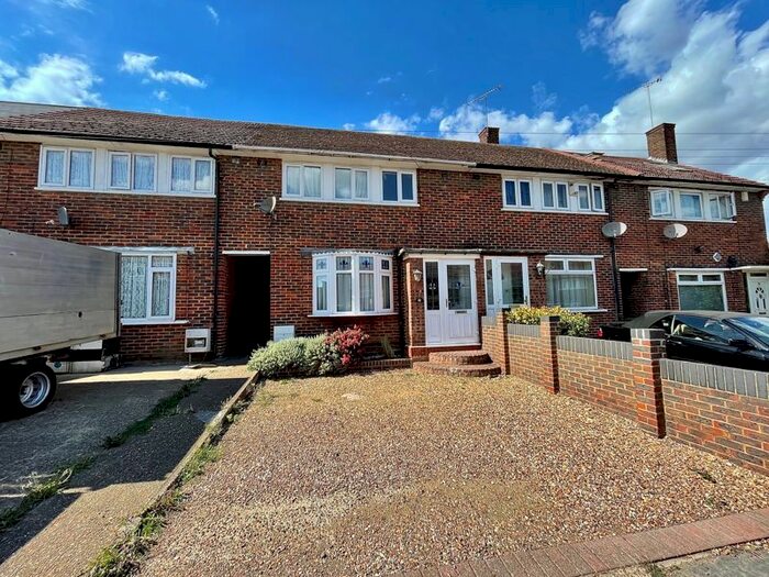 3 Bedroom Terraced House To Rent In Ravel Gardens, Aveley, South Ockendon, RM15