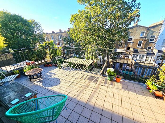 2 Bedroom Flat To Rent In Huntingdon Street, Islington, N1