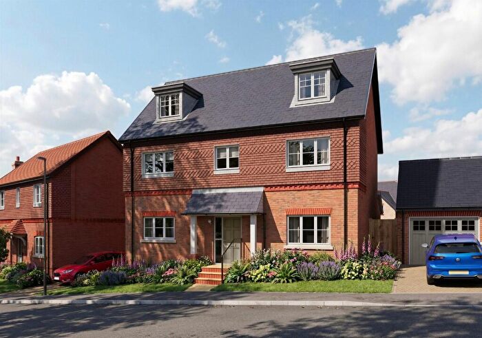 5 Bedroom Detached House For Sale In Abbey Barn Lane, High Wycombe, HP10