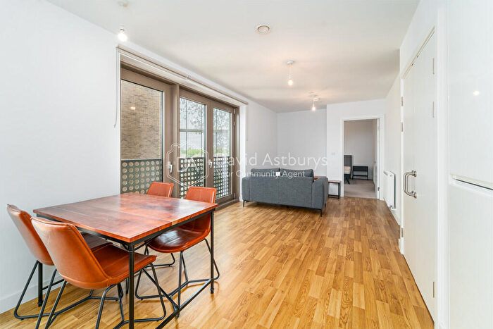 1 Bedroom Flat To Rent In Seven Sisters Road, Seven Sisters, N15