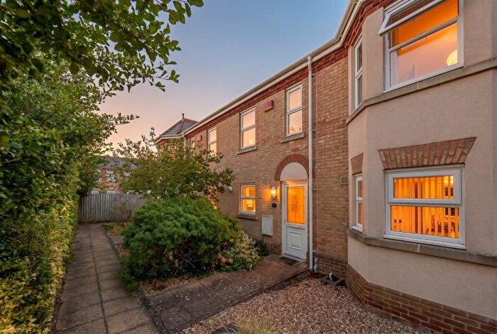 3 Bedroom Town House For Sale In Keln Leas, St. Ives, Cambridgeshire, PE27