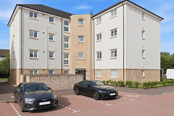 2 Bedroom Apartment For Sale In Stewards Way, Renfrew, Renfrewshire, PA4